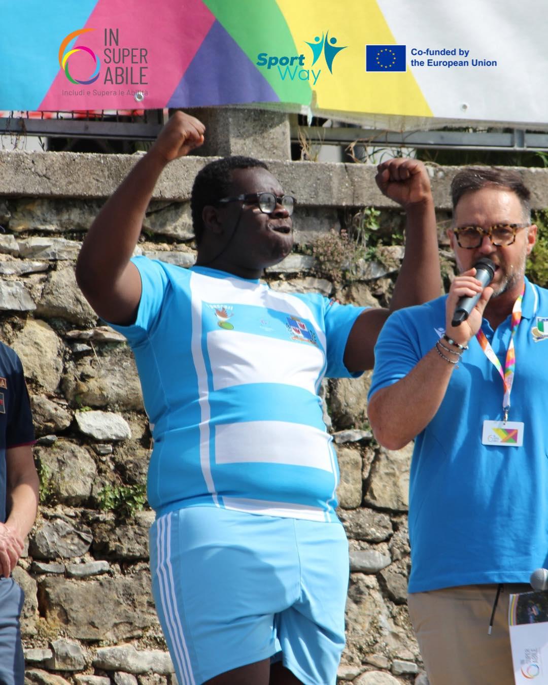 Potrebbe essere un'immagine raffigurante 3 persone e il seguente testo "IN SUPER ABILE includieSuperaleAt Ineludi Sut Superale A Sport Sporay Way Co-funded Co-fundedby.. by the European Union"